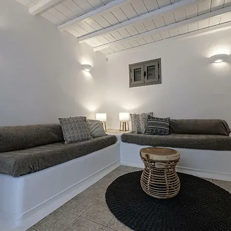 9 Muses Mykonos * Ornos (Mykonos)