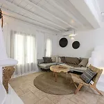 9 Muses Mykonos * Ornos (Mykonos)