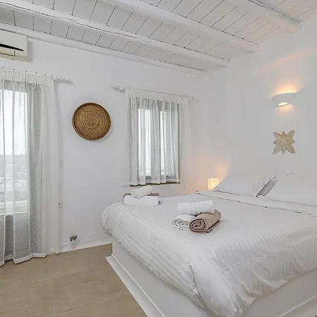 9 Muses Mykonos Ornos (Mykonos)