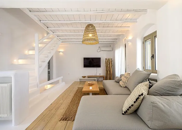 9 Muses Mykonos אורנוס