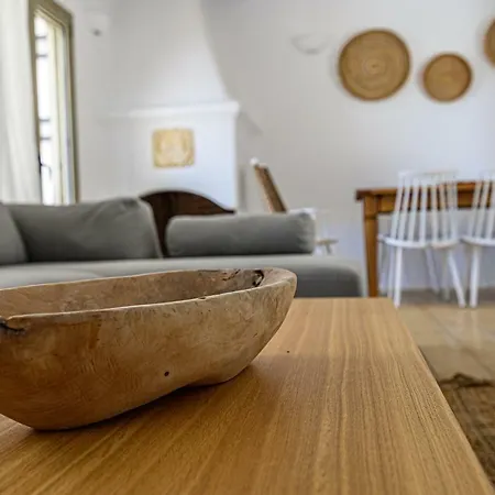 9 Muses Mykonos * Ornos (Mykonos)